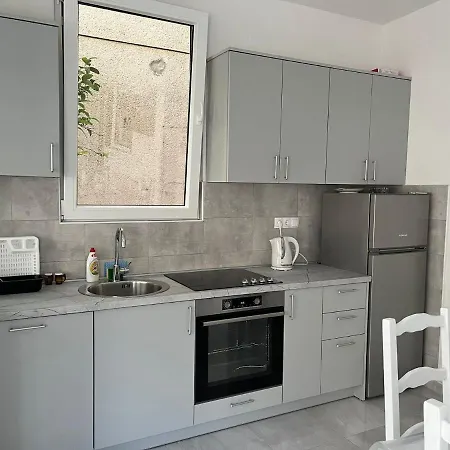 Deluxe Summer Breeze Apartment Baska Voda